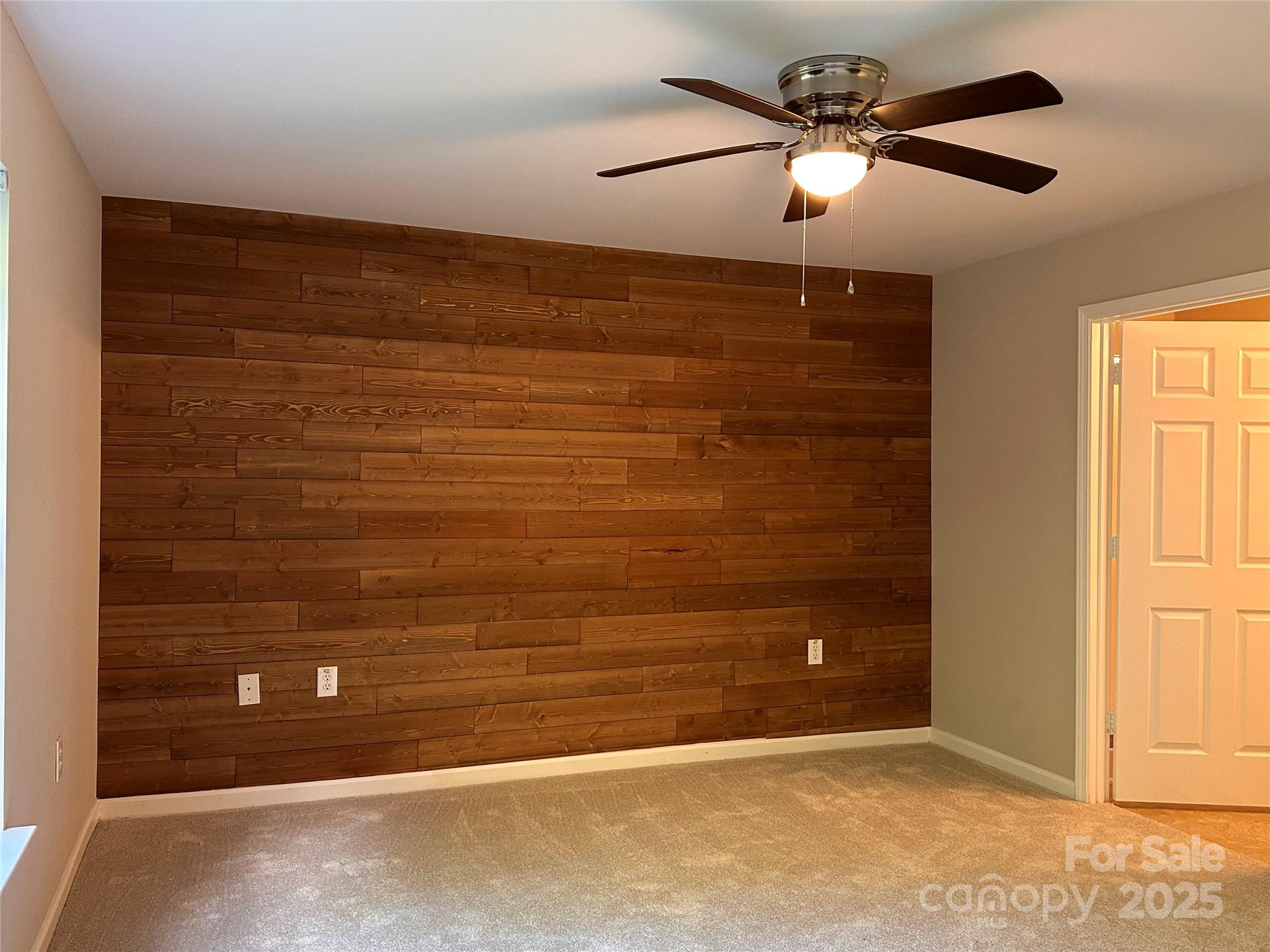 5236 Hilltop Road Jamestown, NC 27282 - Photo 14 of 27 a view of an empty room