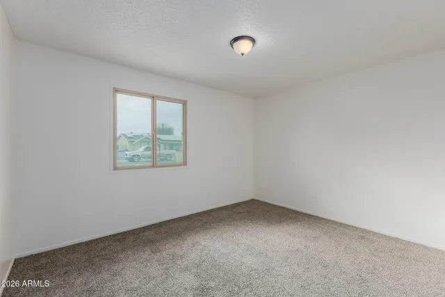 $303,900 | 2525 North 47th Drive, Phoenix, AZ 85035