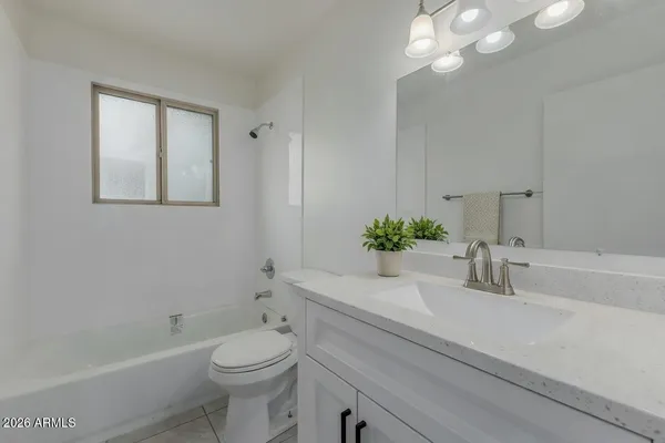 $306,400 | 2525 North 47th Drive, Phoenix, AZ 85035