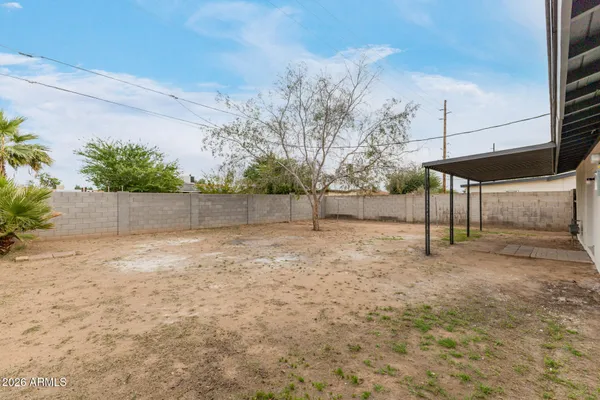 $306,400 | 2525 North 47th Drive, Phoenix, AZ 85035