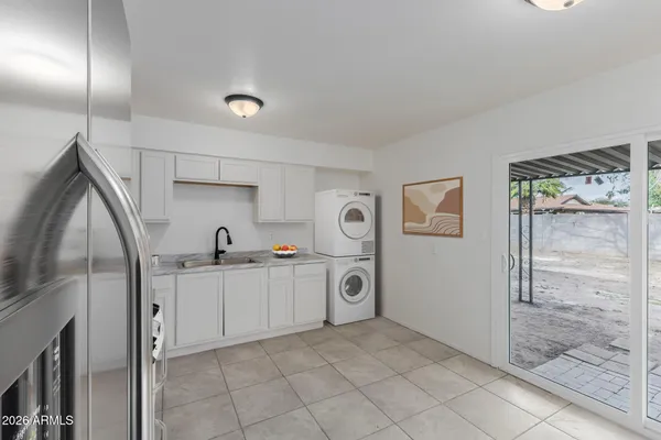 $306,400 | 2525 North 47th Drive, Phoenix, AZ 85035