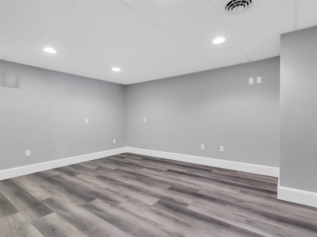 46 Seven Sister Road Haverhill, MA 01830 - Photo 25 of 35 Gallery Image 25