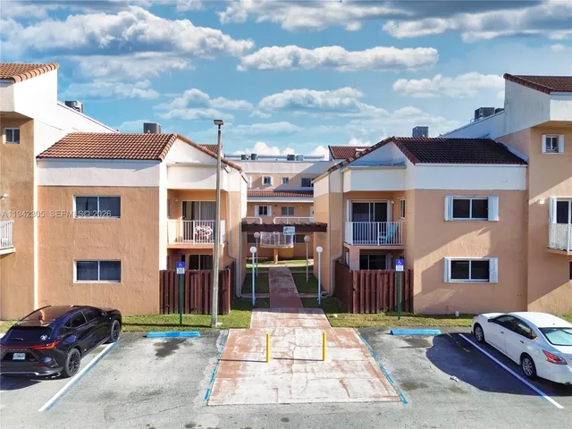 a view of outdoor space yard and deck