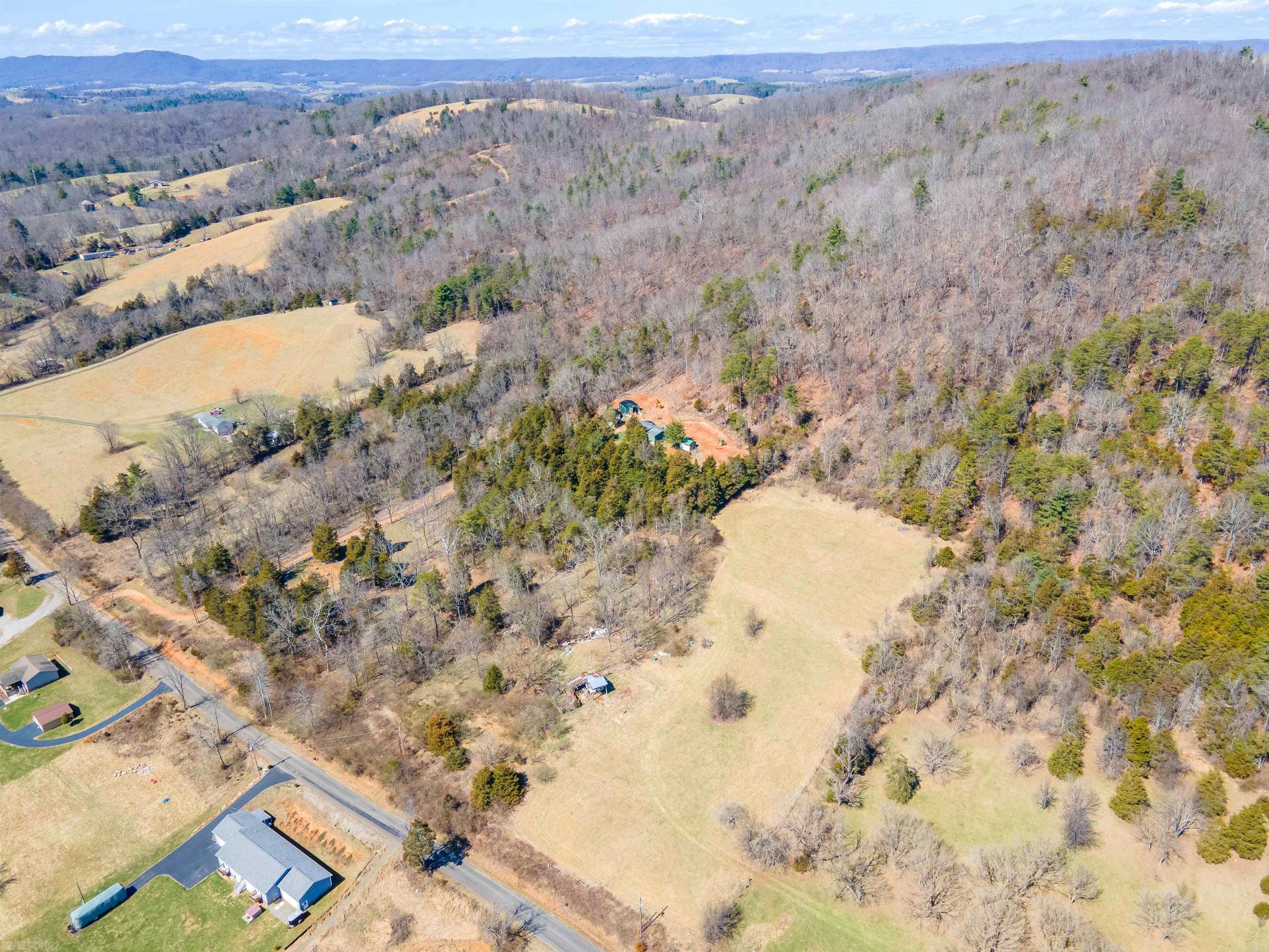4187-4191 Clarks Ferry Road Draper, VA 24324 - Photo 33 of 94 Gallery Image 33