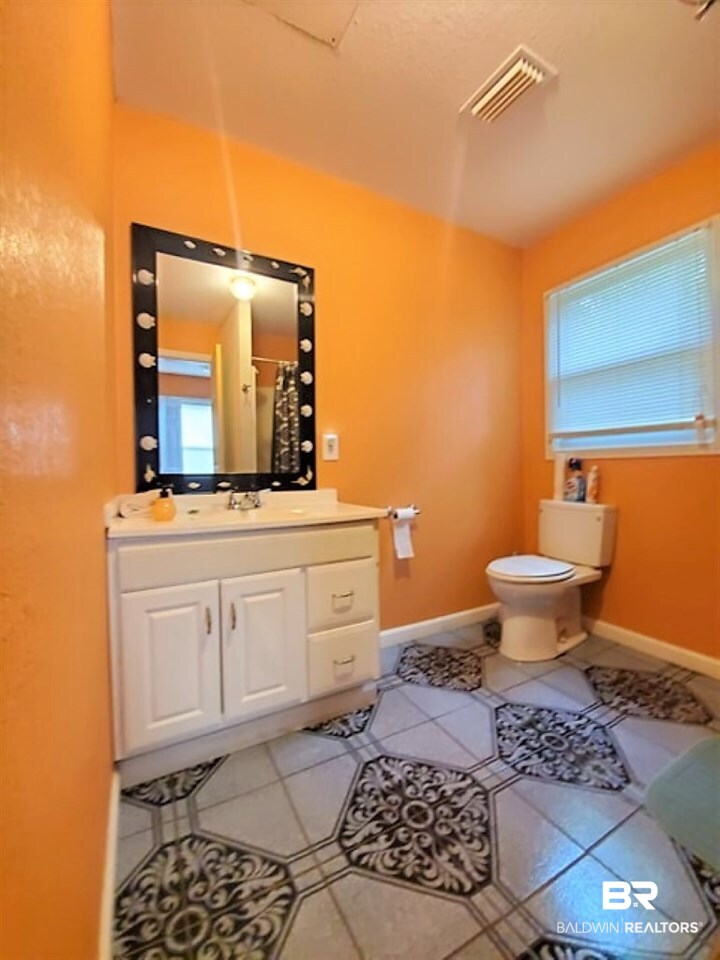 202 West Myrtle Avenue Foley, AL 36535 - Photo 13 of 23