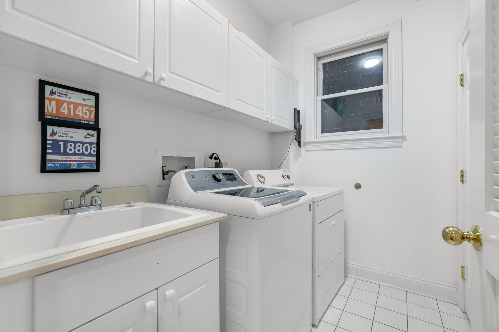 2050 North Mohawk Street, Unit 2 Chicago, IL 60614 - Photo 15 of 17