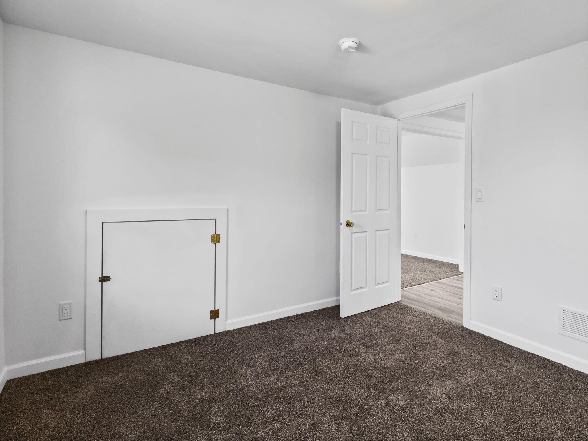 3259 North 35th Street Milwaukee, WI 53216 - Photo 17 of 40 16-web-or-mls-IMG_7482