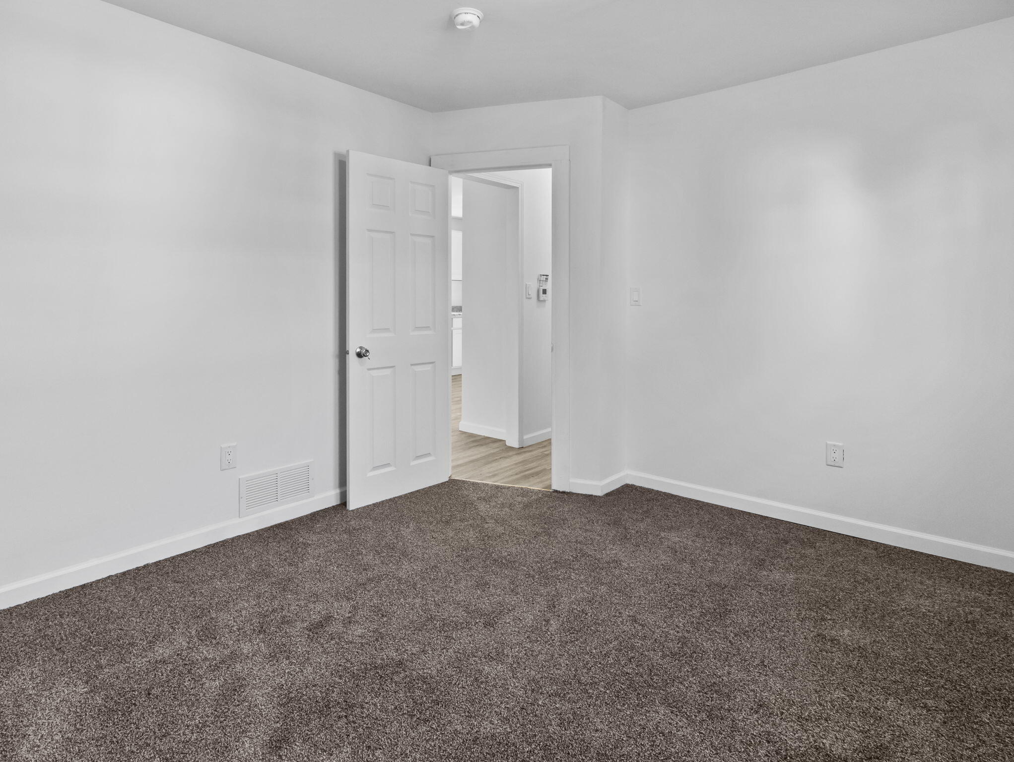 3259 North 35th Street Milwaukee, WI 53216 - Photo 25 of 40 31-web-or-mls-IMG_7527