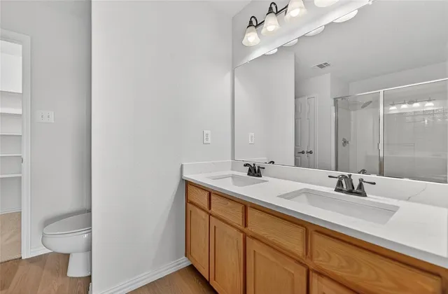 $1,800 | 145 Brushy Creek Lane, Terrell, TX 75160