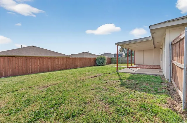 $1,800 | 145 Brushy Creek Lane, Terrell, TX 75160