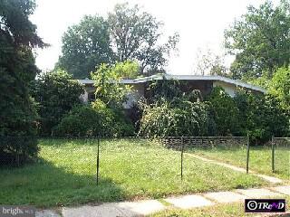 423 East Mill Road Maple Shade, NJ 08052 - Photo 1 of 1