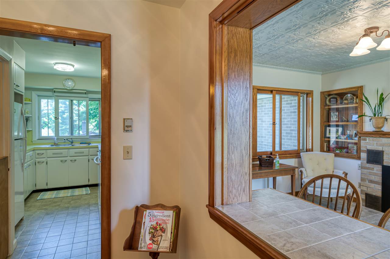 8730 North Long Lake Road Traverse City, MI 49685 - Photo 19 of 61 1879593-18.JPG