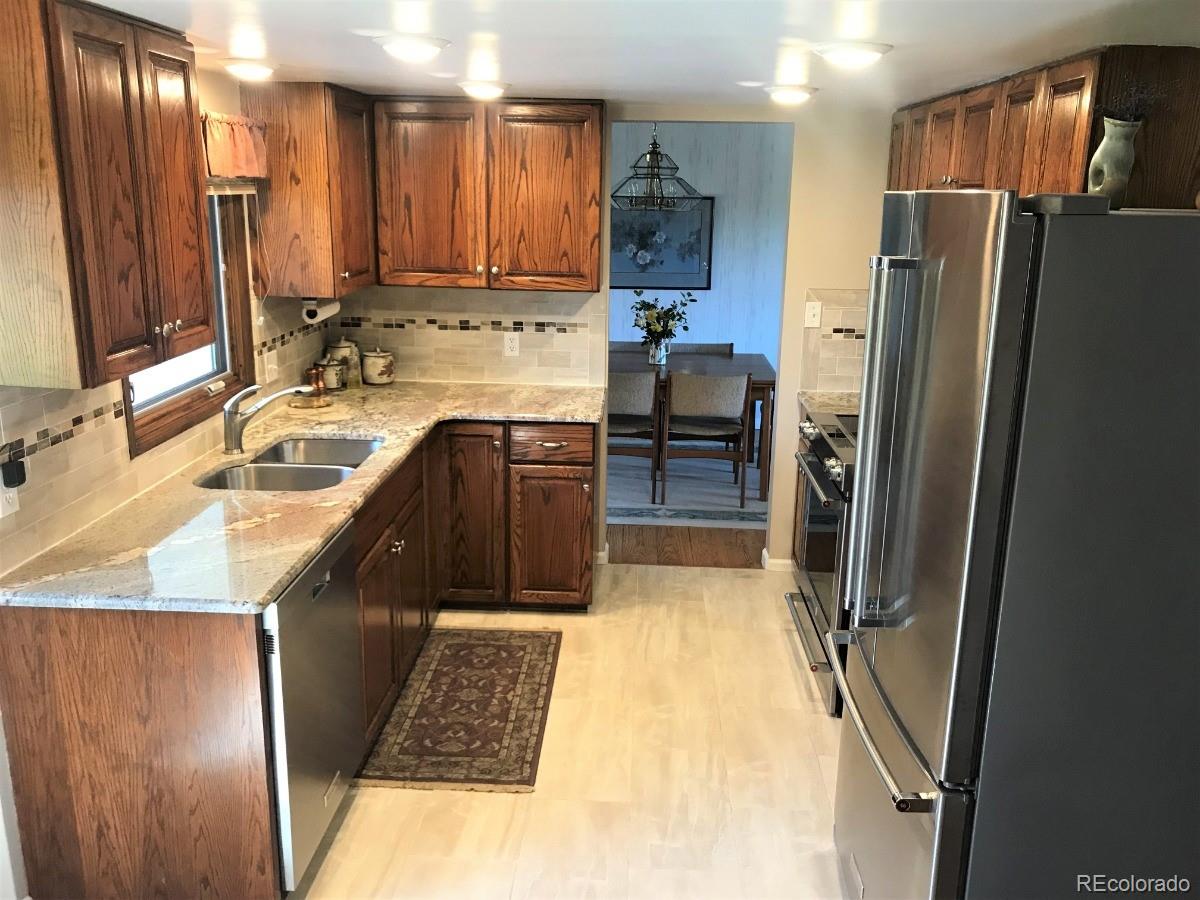 2690 Oak Street Wheat Ridge, CO 80215 - Photo 10 of 32 Gallery Image 10