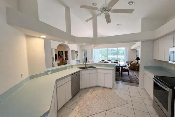 $519,000 | 3712 Doral Street, Palm Harbor, FL 34685