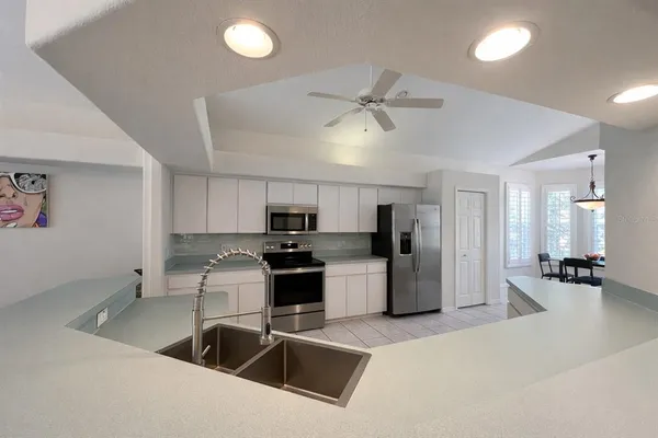 $519,000 | 3712 Doral Street, Palm Harbor, FL 34685