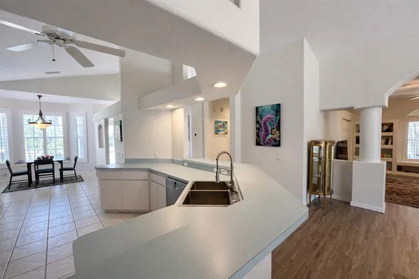 $519,000 | 3712 Doral Street, Palm Harbor, FL 34685