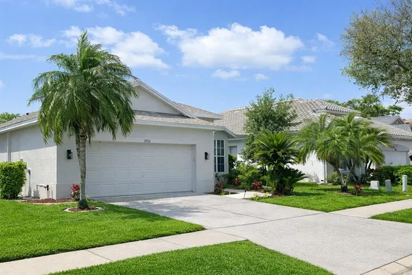 $519,000 | 3712 Doral Street, Palm Harbor, FL 34685