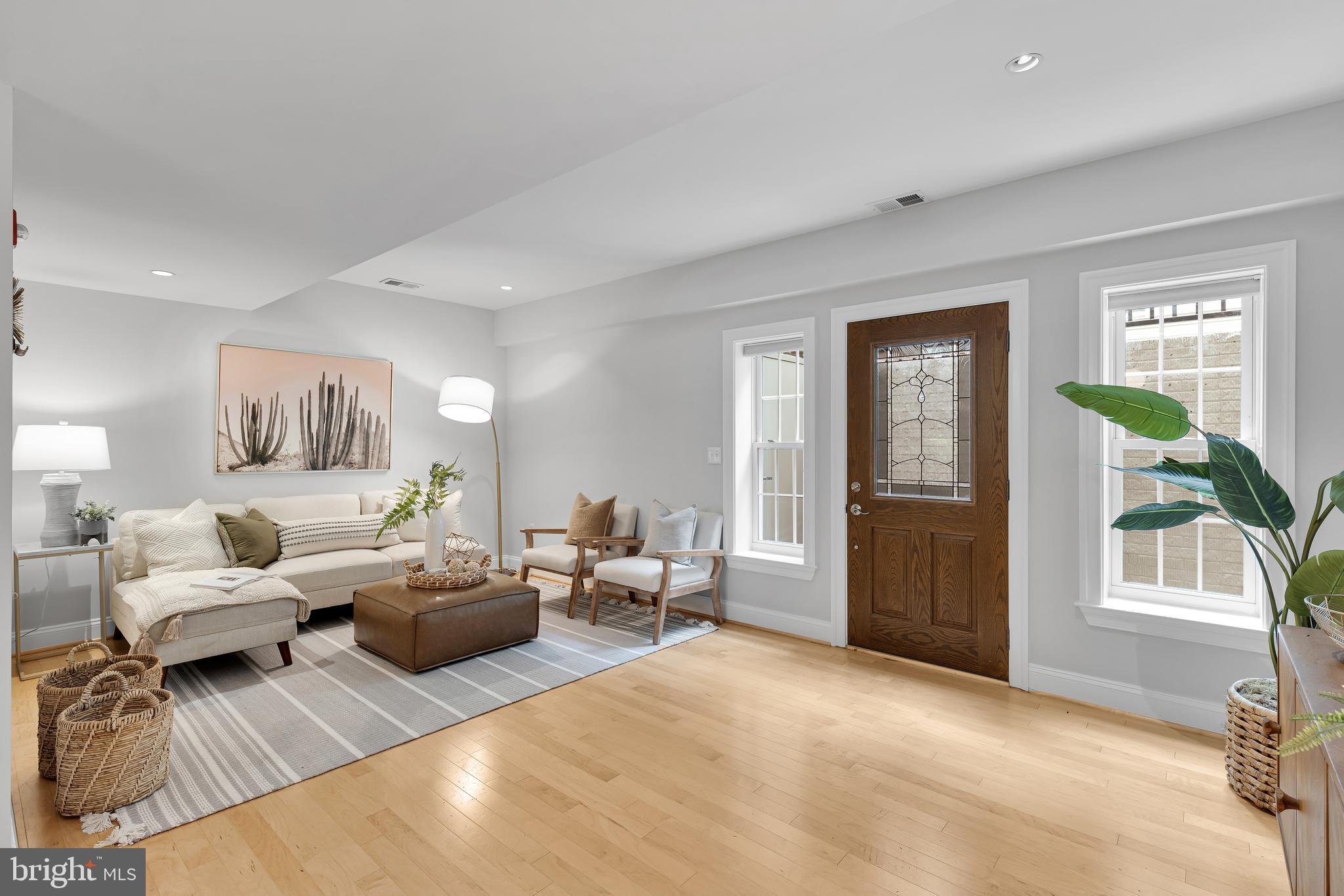 3925 Fulton Street Northwest, Unit 1 Washington, DC 20007 - Photo 3 of 21