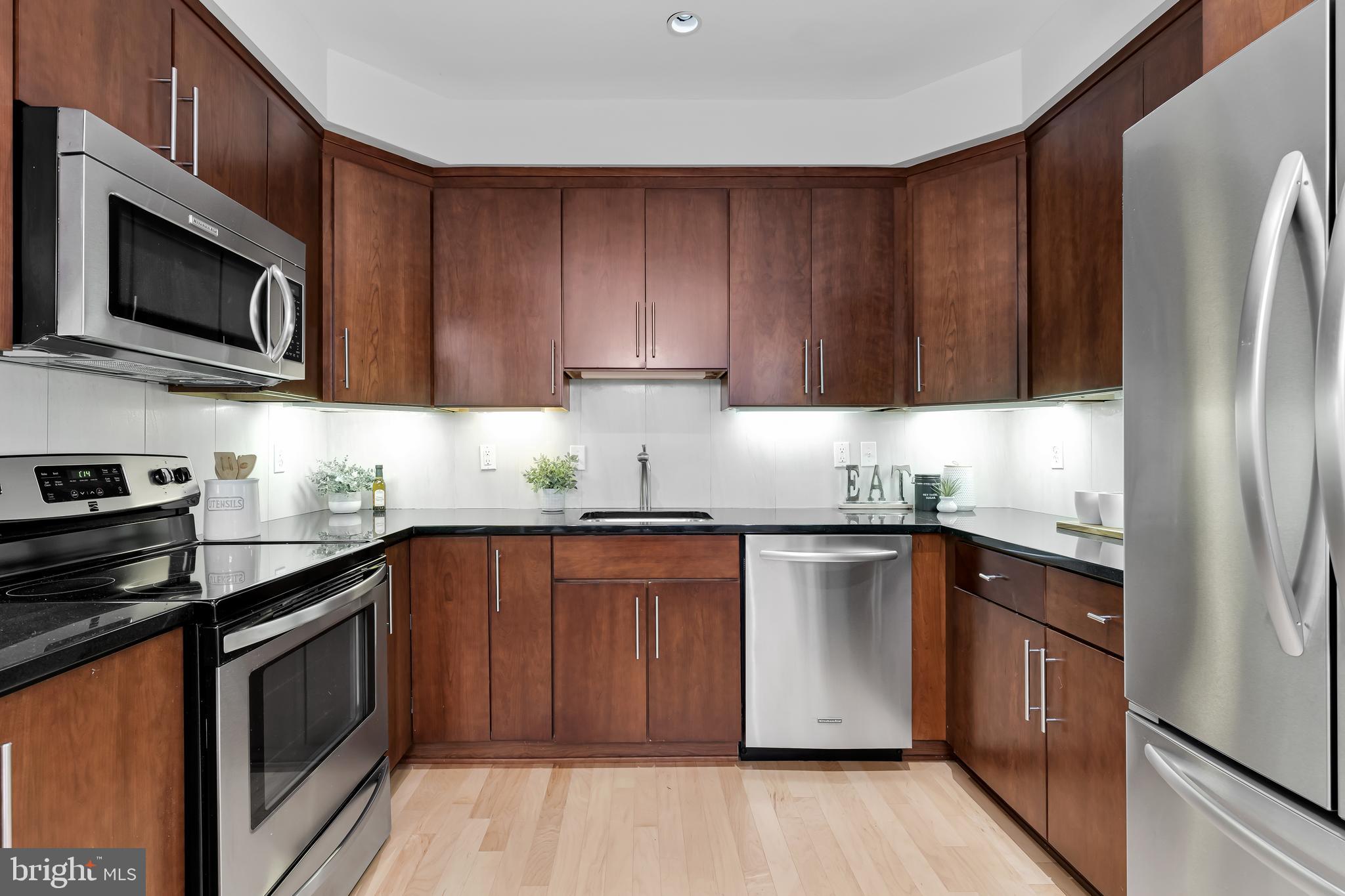 3925 Fulton Street Northwest, Unit 1 Washington, DC 20007 - Photo 9 of 21