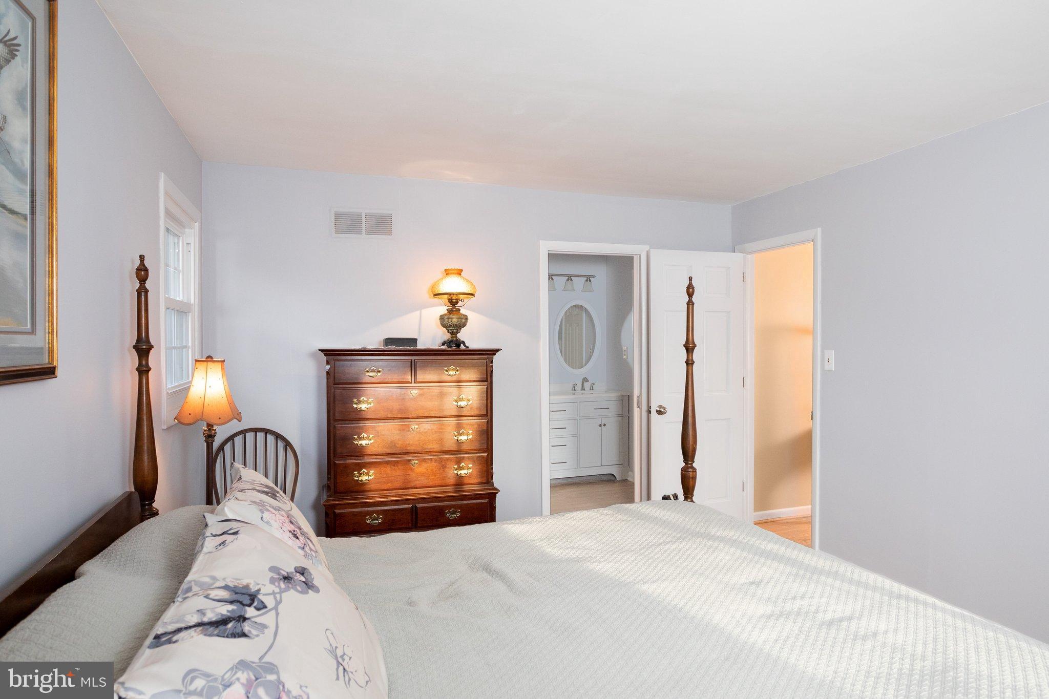 17207 Hunter Green Road Upperco, MD 21155 - Photo 15 of 56 Master Bedroom w/ walkin closet and Master BA