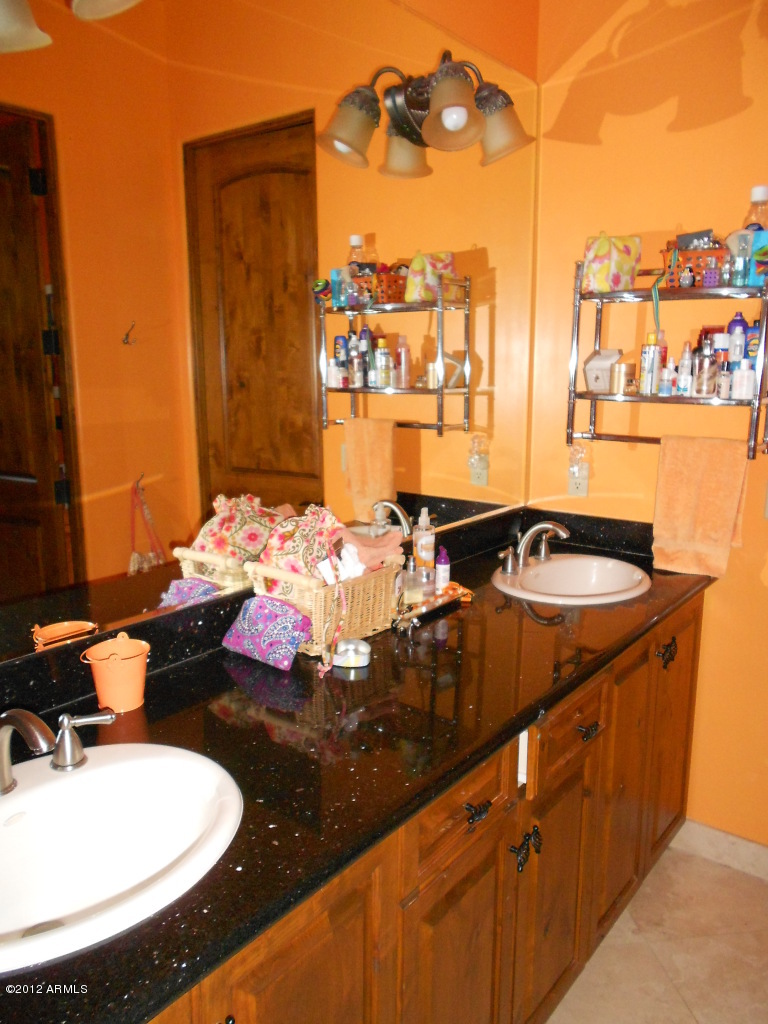 140 West Boca Raton Road Phoenix, AZ 85023 - Photo 35 of 38 140 Boca Rotan 095