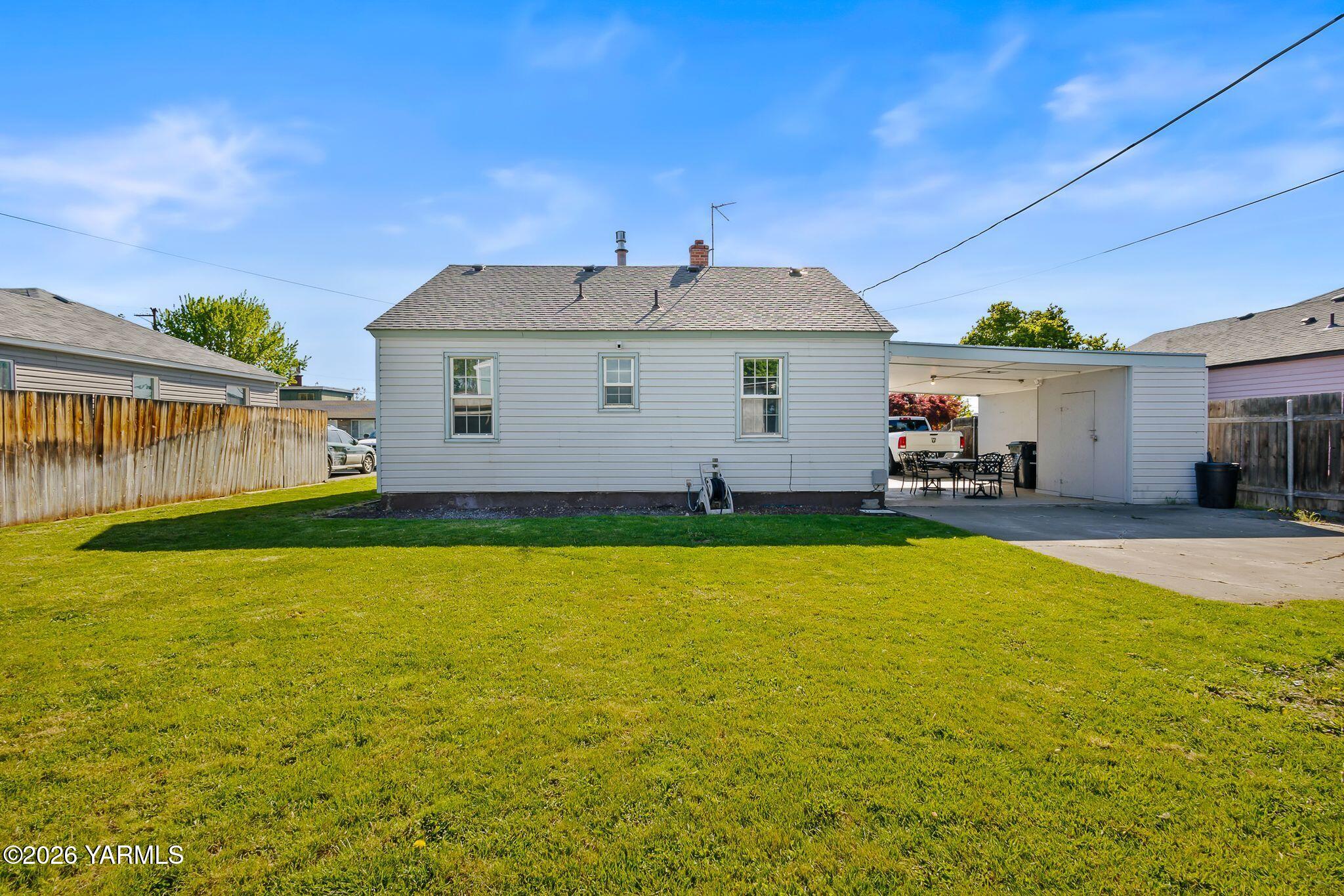 2608 4th Street Union Gap, WA 98903 - Photo 19 of 22 2608 4th St-19