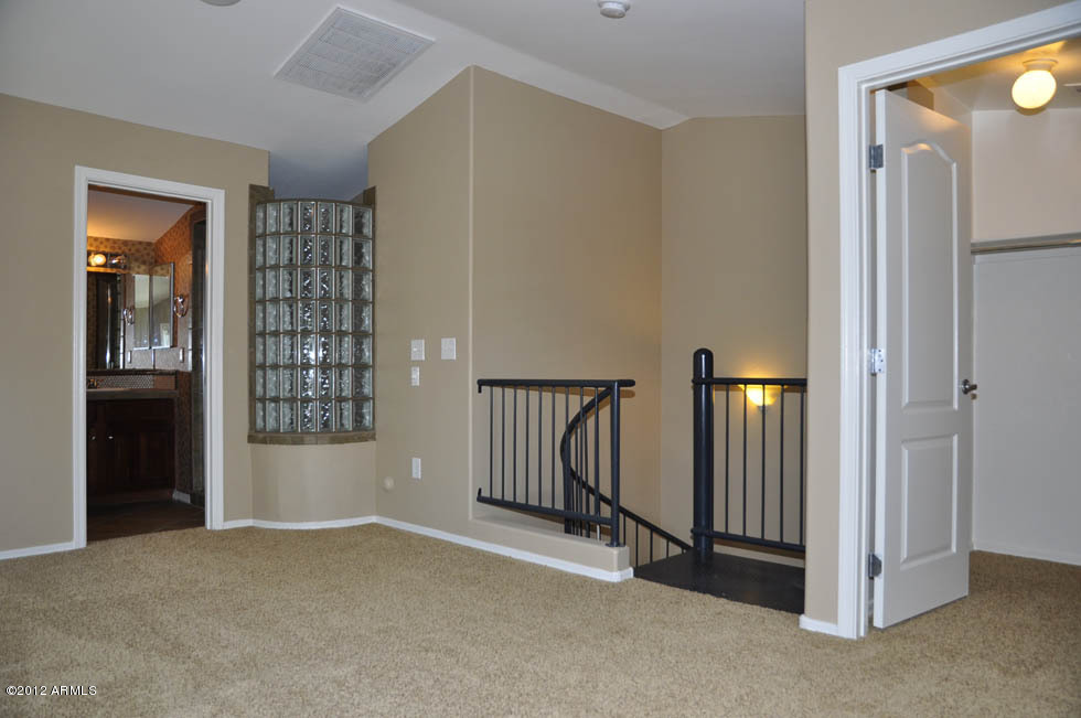 5727 South 21st Terrace Phoenix, AZ 85040 - Photo 14 of 31 C:\fakepath\Master Bedroom-Bath
