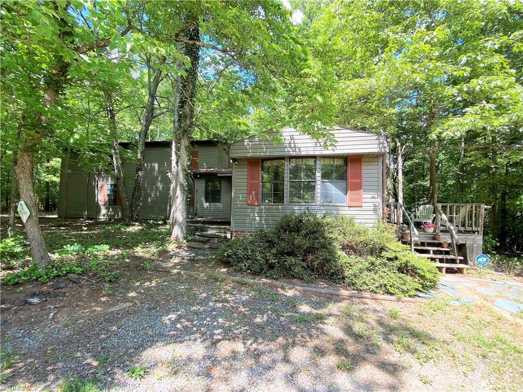 8534 Hudson James Road Summerfield, NC 27358 - Photo 11 of 42 Gallery Image 11