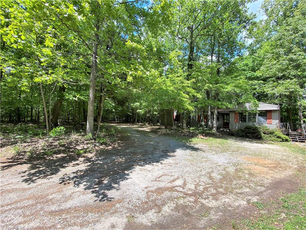 8534 Hudson James Road Summerfield, NC 27358 - Photo 8 of 42 Gallery Image 8