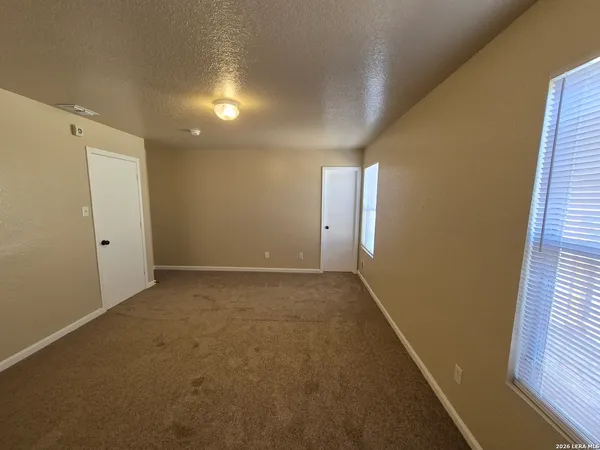 $1,495 | 826 Absolon Farm, San Antonio, TX 78228