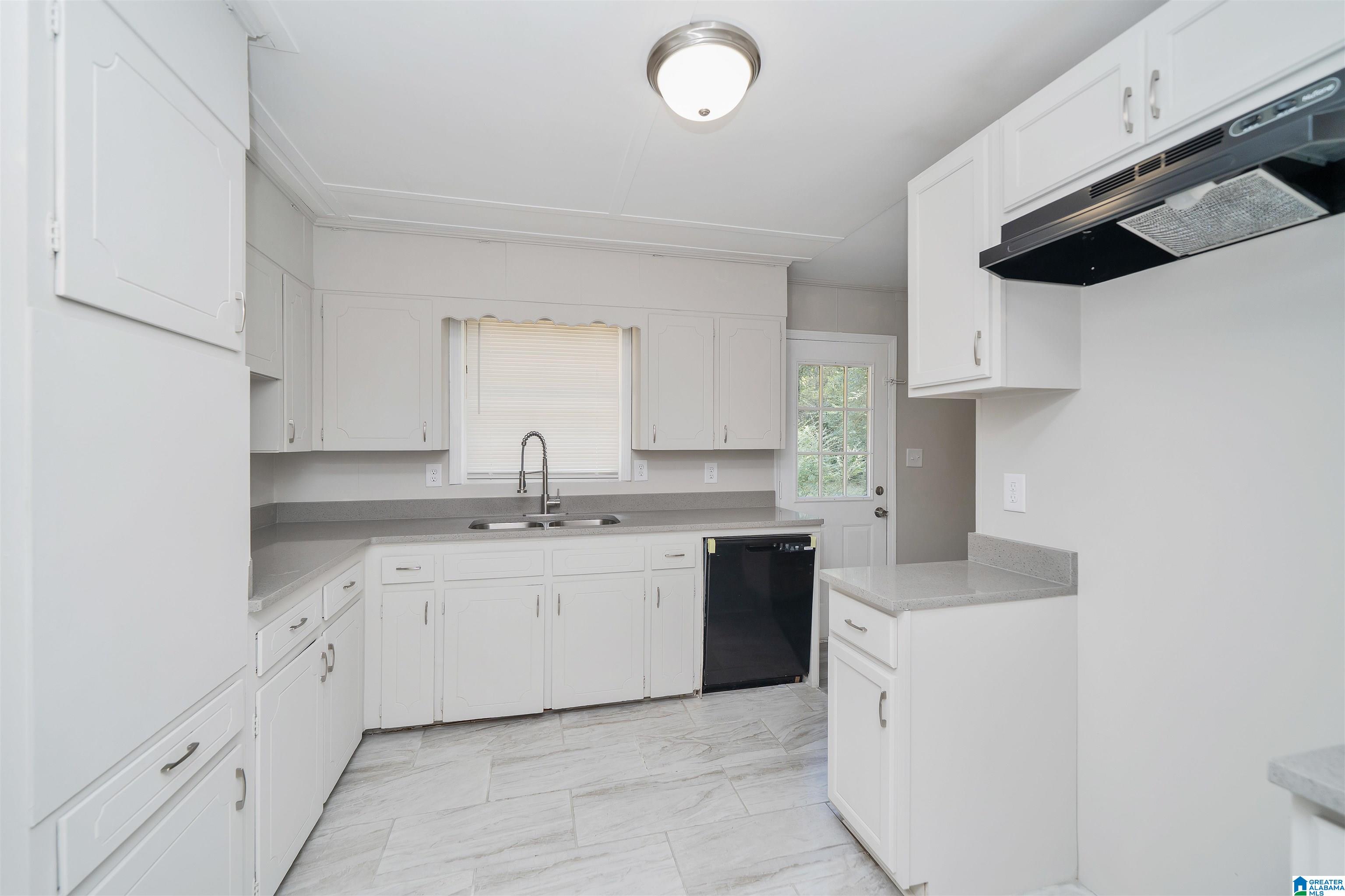 1312 5 Mile Road Birmingham, AL 35215 - Photo 6 of 17