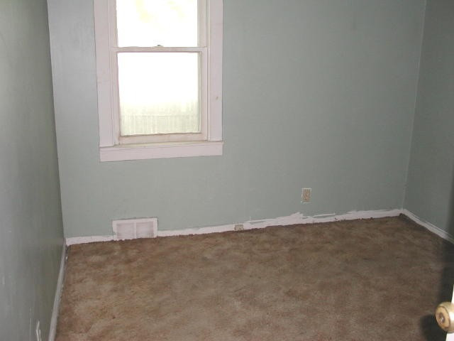 1161 River Road Troy, NY 12182 - Photo 12 of 12 Photo 12