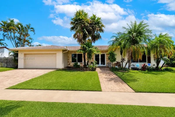 $894,900 | 16740 Harbor Court, Weston, FL 33326