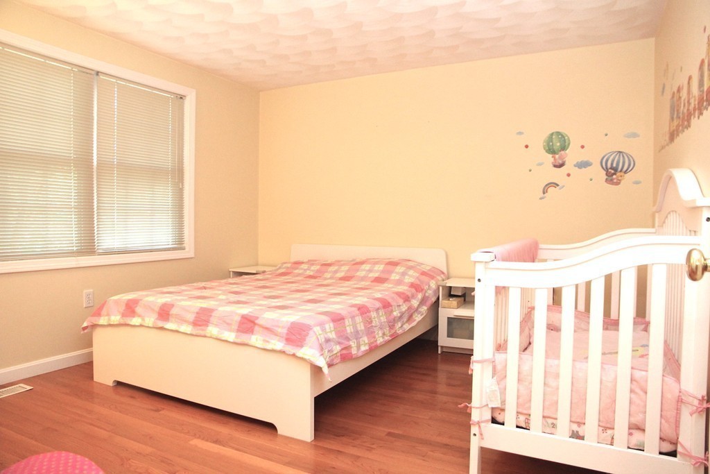 226 River Street Billerica, MA 01821 - Photo 17 of 23