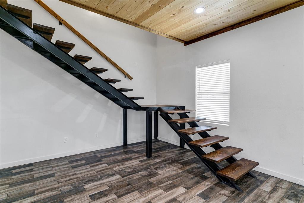 200 Peninsula Drive Bluff Dale, TX 76433 - Photo 13 of 40