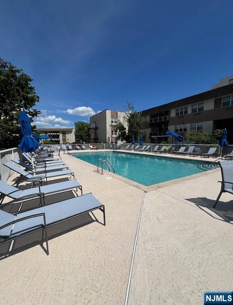 1111 River Road, Unit C8 Edgewater, NJ 07020 - Photo 14 of 15