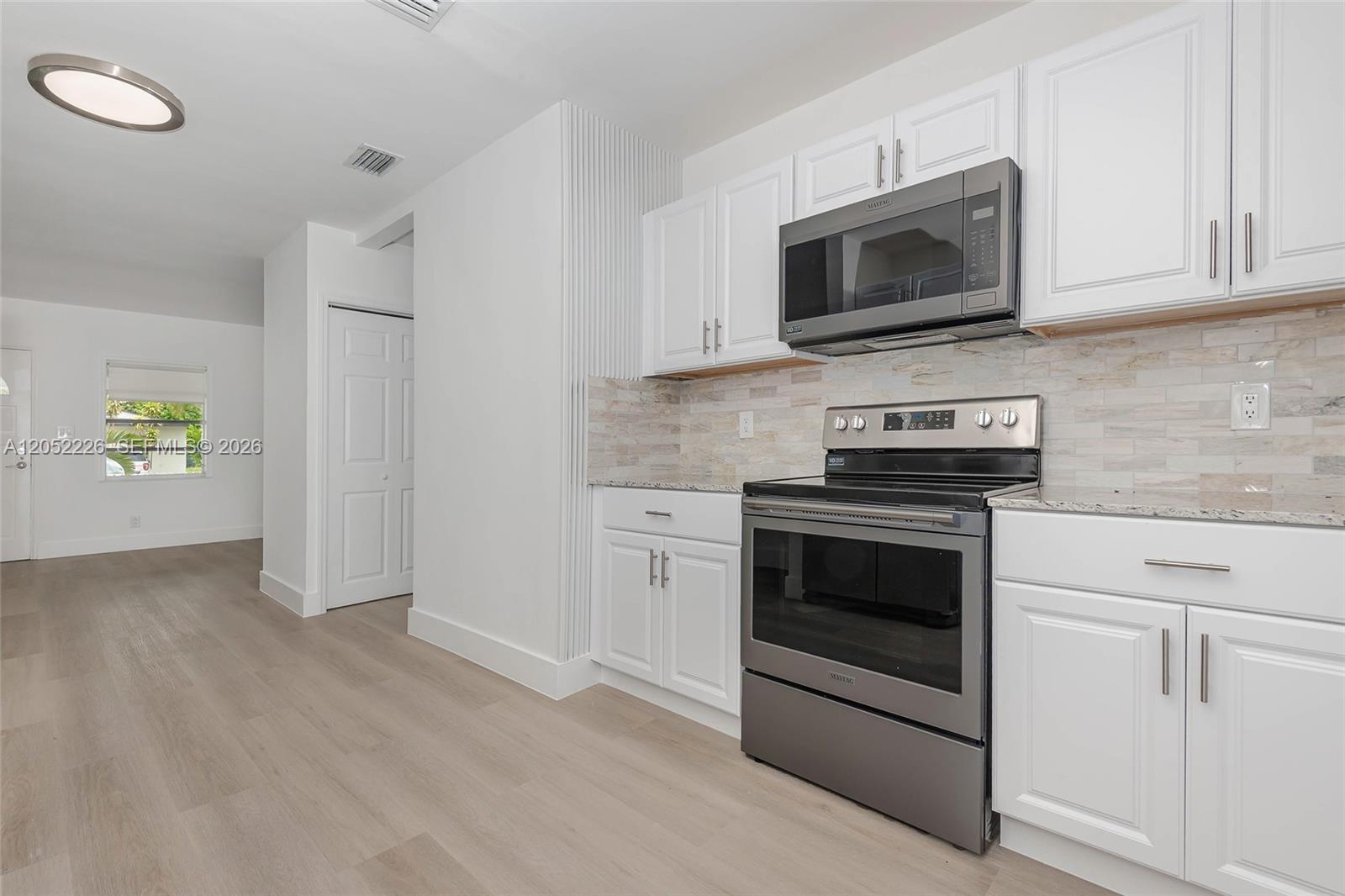 100 Southwest 58th Avenue Miami, FL 33144 - Photo 4 of 8