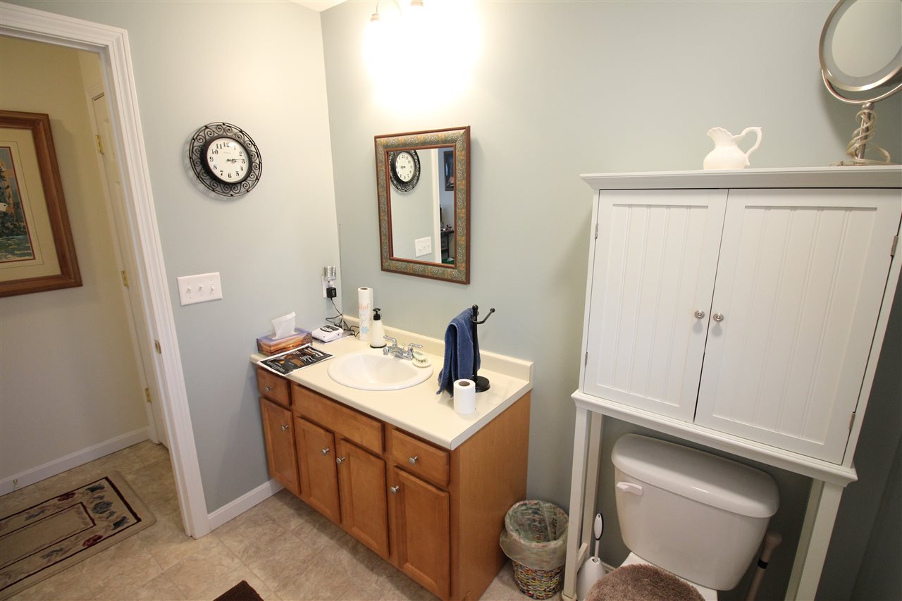 47 Spaulding Road Fremont, NH 03044 - Photo 17 of 40 Gallery Image 17