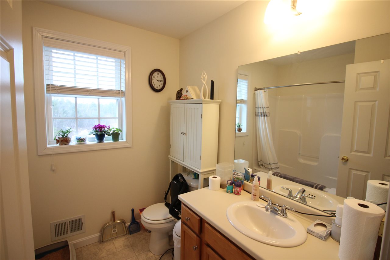 47 Spaulding Road Fremont, NH 03044 - Photo 23 of 40 Gallery Image 23