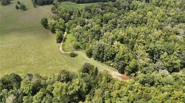 $560,000 | 411 Cedar Creek Road, Cartersville, GA 30121