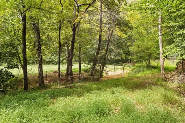 $560,000 | 411 Cedar Creek Road, Cartersville, GA 30121