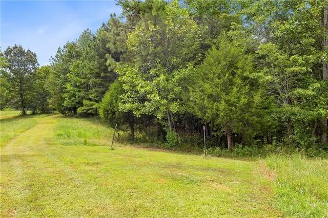 $560,000 | 411 Cedar Creek Road, Cartersville, GA 30121