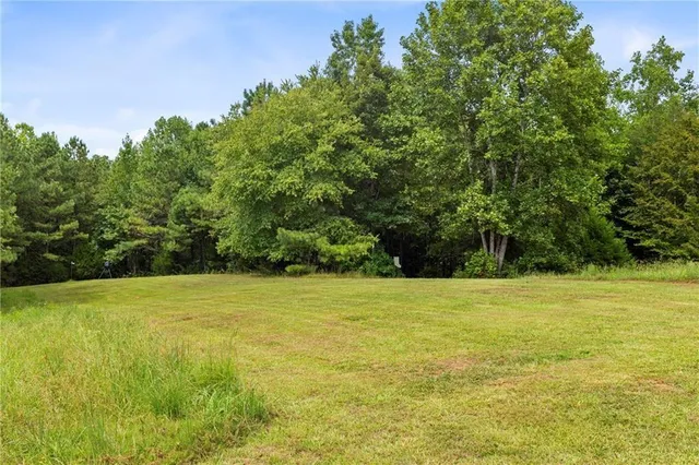 $560,000 | 411 Cedar Creek Road, Cartersville, GA 30121