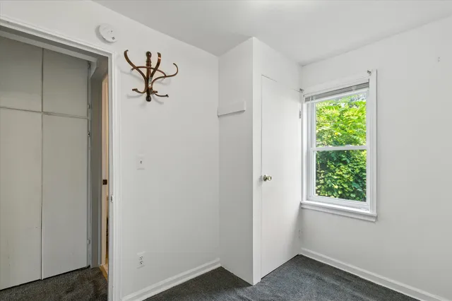 $89,900 | 19435 Inkster Road, Livonia, MI 48152