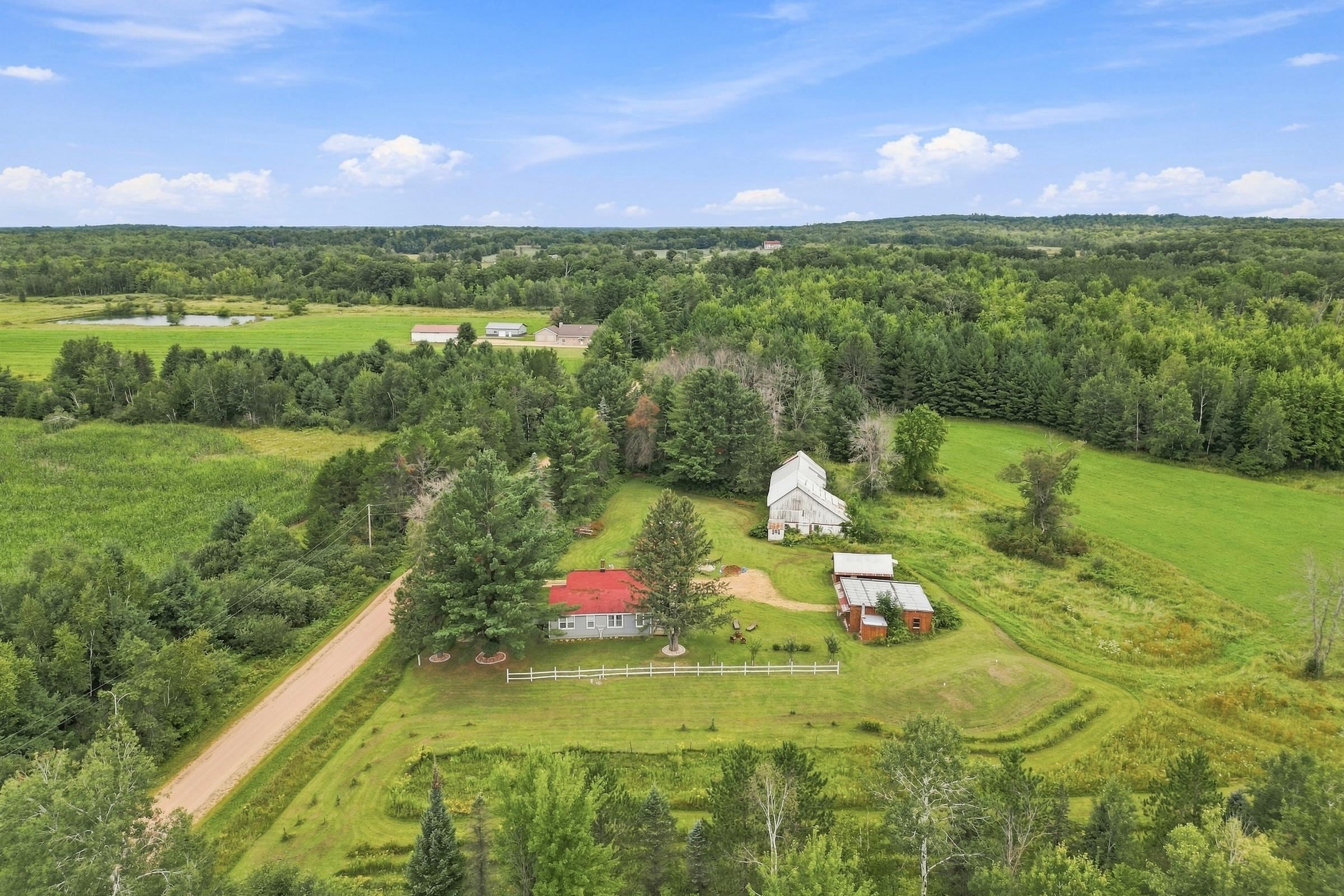 3331 Stony Road Stevens Point, WI 54481 - Photo 4 of 49 Gallery Image 4