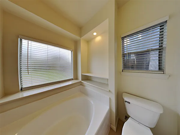 $2,130 | 534 Starkstone Court, Spring, TX 77386