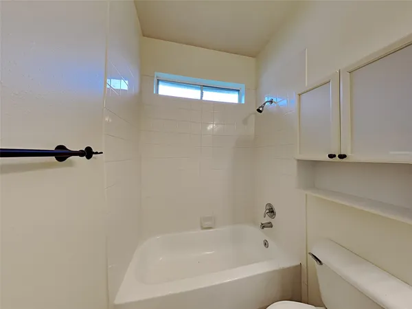 $2,130 | 534 Starkstone Court, Spring, TX 77386