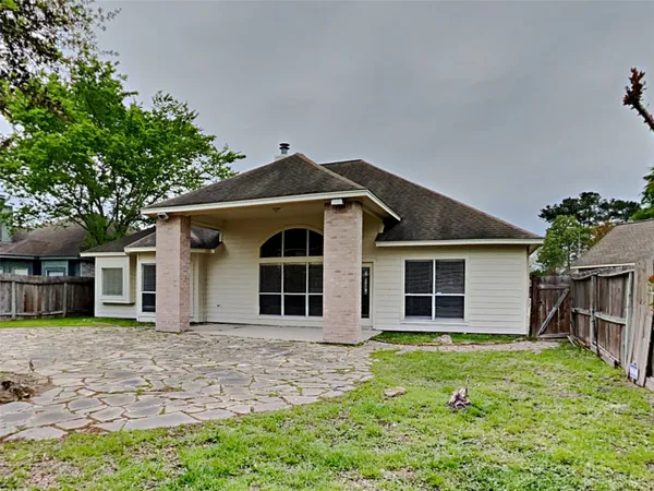 $2,130 | 534 Starkstone Court, Spring, TX 77386