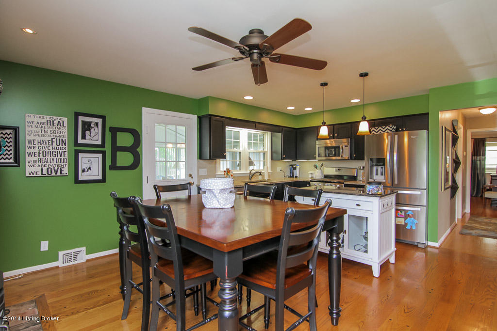 6413 Ridge Cliff Road Louisville, KY 40228 - Photo 23 of 50 0022