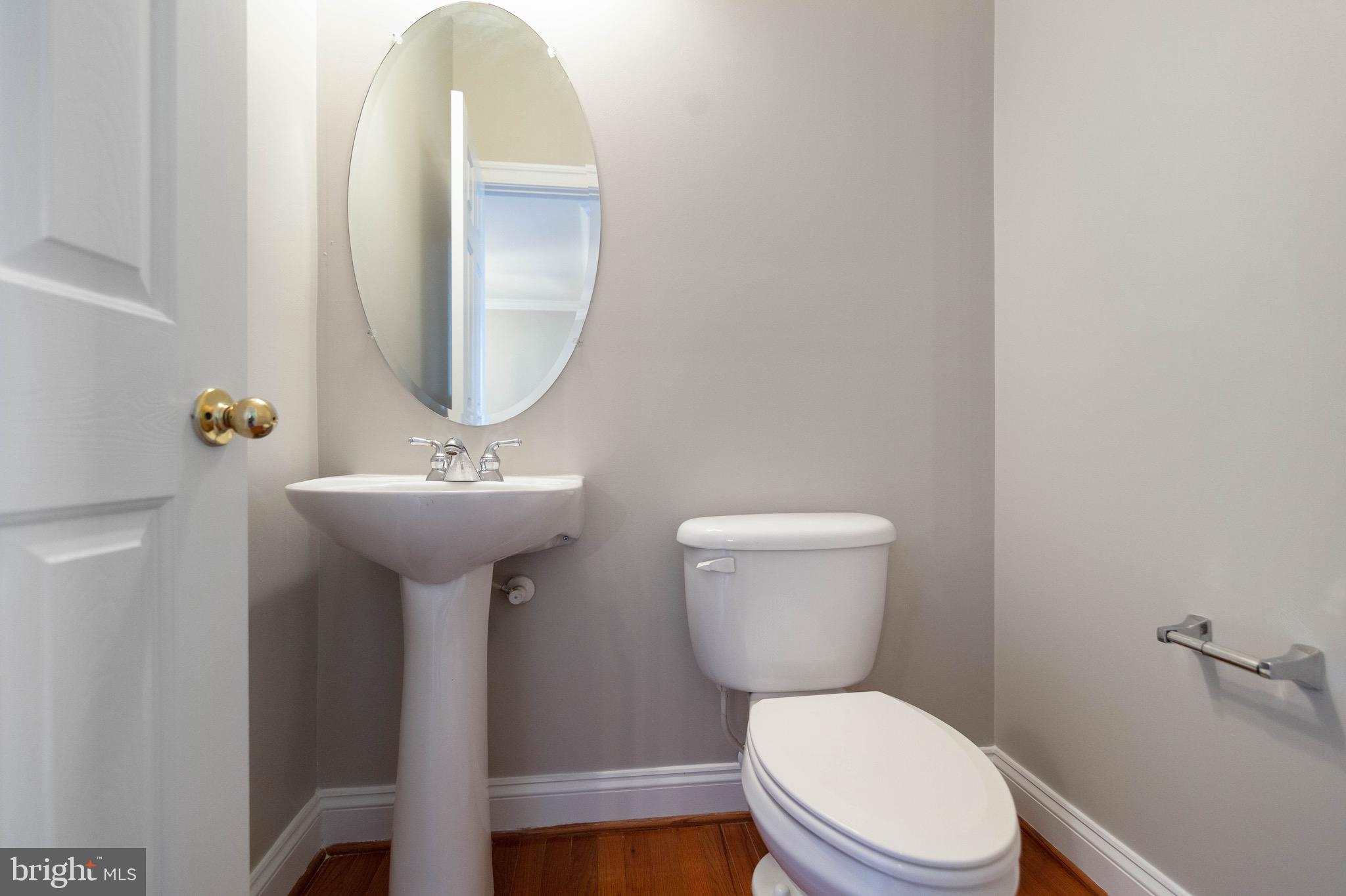 12226 Cypress Spring Road Clarksburg, MD 20871 - Photo 15 of 33 Main level half bath
